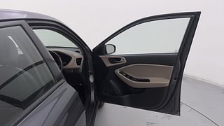Used 2017 Hyundai Elite i20 [2014-2018] Sportz 1.2 Petrol Manual interior RIGHT FRONT DOOR OPEN VIEW