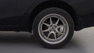 Used 2015 Maruti Suzuki Ciaz [2014-2017] ZXi Petrol Manual tyres LEFT REAR TYRE RIM VIEW