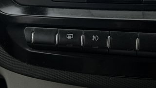 Used 2018 Tata Tiago [2016-2020] Revotron XZA AMT Petrol Automatic top_features Rear defogger