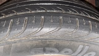 Used 2014 Hyundai i20 [2012-2014] Magna (O) 1.2 Petrol Manual tyres RIGHT FRONT TYRE TREAD VIEW