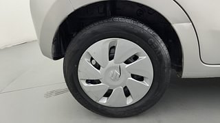 Used 2016 Maruti Suzuki Celerio ZXI AMT Petrol Automatic tyres RIGHT REAR TYRE RIM VIEW