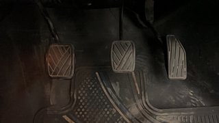 Used 2018 Maruti Suzuki Baleno [2015-2019] Alpha Petrol Petrol Manual interior PEDALS VIEW