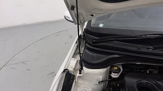 Used 2019 Hyundai Verna [2017-2020] 1.6 VTVT SX Petrol Manual engine ENGINE RIGHT SIDE HINGE & APRON VIEW