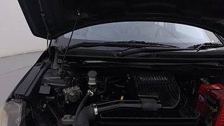 Used 2015 Maruti Suzuki Ciaz [2014-2017] ZXi Petrol Manual engine ENGINE RIGHT SIDE HINGE & APRON VIEW