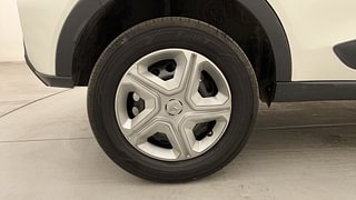 Used 2020 Tata Nexon XMA AMT Diesel S Diesel Automatic tyres RIGHT REAR TYRE RIM VIEW