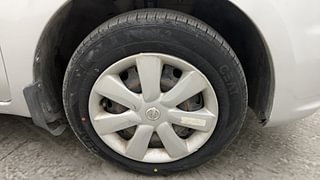 Used 2016 Nissan Micra Active [2012-2020] XV Safety Pack Petrol Manual tyres RIGHT FRONT TYRE RIM VIEW
