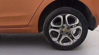 Used 2018 Hyundai Elite i20 [2018-2020] Asta 1.2 Dual Tone Petrol Manual tyres LEFT REAR TYRE RIM VIEW