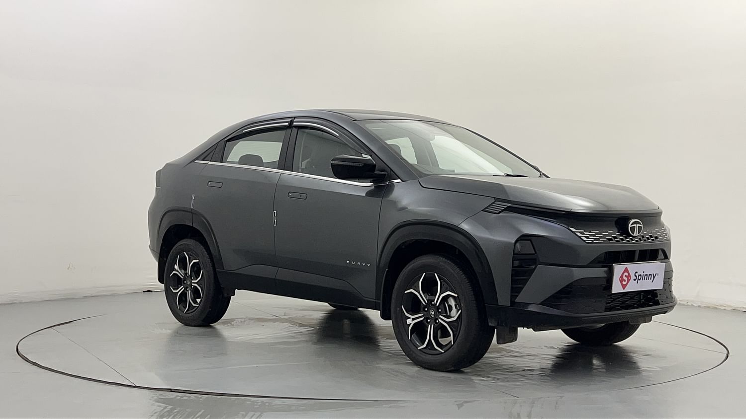 New Tata Curvv exterior RIGHT FRONT CORNER VIEW