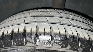 Used 2022 Renault Kwid 1.0 RXT Petrol Manual tyres LEFT REAR TYRE TREAD VIEW