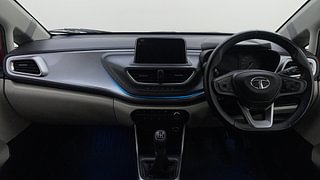 Used 2022 Tata Altroz XZ Plus 1.2 Dual Tone Petrol Manual interior DASHBOARD VIEW