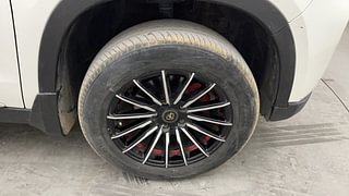 Used 2022 maruti-suzuki Vitara Brezza VXi Petrol Manual tyres RIGHT FRONT TYRE RIM VIEW