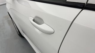 Used 2021 Hyundai Grand i10 Nios Magna AMT 1.2 Kappa VTVT Petrol Automatic dents MINOR DENT