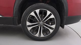 Used 2021 MG Motors Hector Plus Sharp 2.0 Diesel Turbo MT 6-STR Dual Tone Diesel Manual tyres LEFT REAR TYRE RIM VIEW