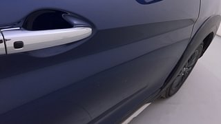 Used 2022 Maruti Suzuki XL6 [2019-2022] Zeta AT Petrol Petrol Automatic dents MINOR DENT