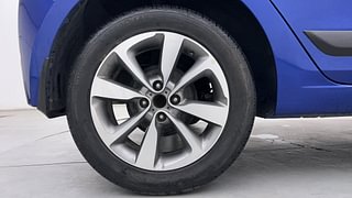 Used 2017 Hyundai Elite i20 [2014-2018] Asta 1.4 CRDI (O) Diesel Manual tyres RIGHT REAR TYRE RIM VIEW