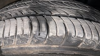 Used 2020 Maruti Suzuki Wagon R 1.2 [2019-2022] ZXI AMT Petrol Automatic tyres RIGHT FRONT TYRE TREAD VIEW