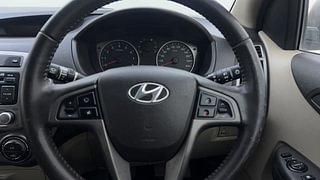 Used 2012 Hyundai i20 [2012-2014] Sportz 1.2 Petrol Manual top_features Airbags