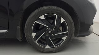 Used 2021 Hyundai Verna SX Opt Diesel Diesel Manual tyres RIGHT FRONT TYRE RIM VIEW