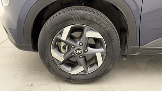 Used 2021 Hyundai Venue [2019-2022] SX 1.0 (O) Turbo iMT Petrol Manual tyres LEFT FRONT TYRE RIM VIEW