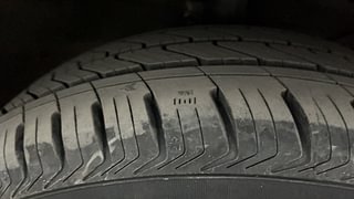 Used 2022 Maruti Suzuki Ciaz Alpha Petrol Petrol Manual tyres RIGHT FRONT TYRE TREAD VIEW