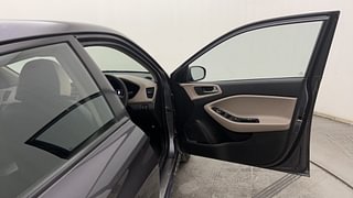 Used 2017 Hyundai Elite i20 [2014-2018] Asta 1.2 Petrol Manual interior RIGHT FRONT DOOR OPEN VIEW