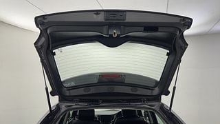 Used 2018 Maruti Suzuki Baleno [2015-2019] Alpha AT Petrol Petrol Automatic interior DICKY DOOR OPEN VIEW