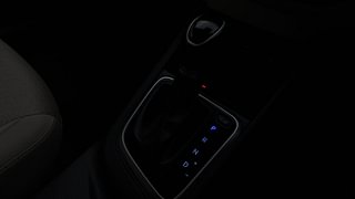 Used 2021 Hyundai Verna SX IVT Petrol Petrol Automatic interior GEAR  KNOB VIEW