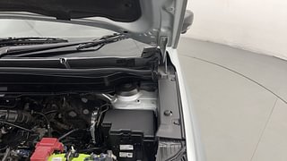 Used 2023 Maruti Suzuki Grand Vitara Alpha Smart Hybrid Dual Tone Petrol Manual engine ENGINE LEFT SIDE HINGE & APRON VIEW