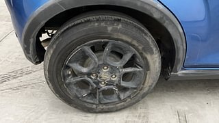 Used 2017 Maruti Suzuki Ignis [2017-2018] Zeta AMT Diesel Diesel Automatic tyres RIGHT REAR TYRE RIM VIEW