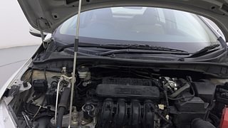 Used 2015 Honda City [2014-2017] VX (O) MT Petrol Manual engine ENGINE RIGHT SIDE HINGE & APRON VIEW