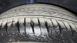 Used 2017 Hyundai Elite i20 [2014-2018] Asta 1.4 CRDI (O) Diesel Manual tyres RIGHT REAR TYRE TREAD VIEW