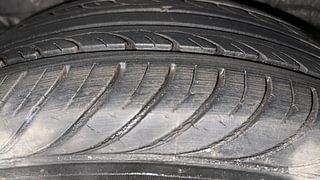 Used 2012 Hyundai i20 [2012-2014] Sportz 1.2 Petrol Manual tyres RIGHT REAR TYRE TREAD VIEW