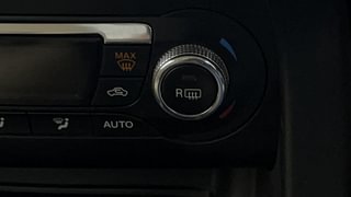 Used 2018 Ford Figo Aspire Titanium 1.2 Ti-VCT Petrol Manual top_features Rear defogger