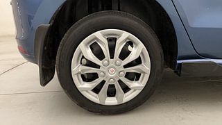 Used 2017 Volkswagen Polo Comfortline 1.2L (P) Petrol Manual tyres RIGHT REAR TYRE RIM VIEW