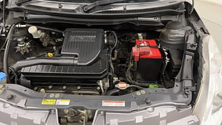 Used 2015 Maruti Suzuki Swift [2011-2017] VXi Petrol Manual engine ENGINE LEFT SIDE VIEW