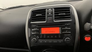 Used 2017 Nissan Micra [2013-2020] XV CVT Petrol Automatic top_features Integrated (in-dash) music system