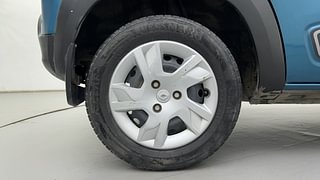 Used 2020 Renault Kwid 1.0 RXL AMT Petrol Automatic tyres RIGHT REAR TYRE RIM VIEW