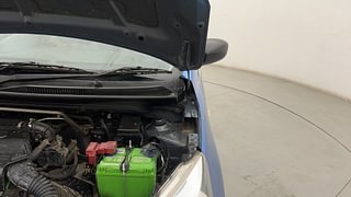 Used 2014 Maruti Suzuki Celerio [2014-2017] LXi AMT Petrol Automatic engine ENGINE LEFT SIDE HINGE & APRON VIEW