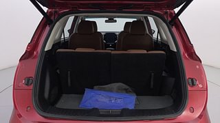 Used 2021 MG Motors Hector Plus Sharp 2.0 Diesel Turbo MT 6-STR Dual Tone Diesel Manual interior DICKY INSIDE VIEW