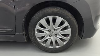 Used 2018 Maruti Suzuki Baleno [2015-2019] Alpha AT Petrol Petrol Automatic tyres RIGHT FRONT TYRE RIM VIEW