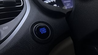 Used 2021 Hyundai Verna SX IVT Petrol Petrol Automatic top_features Keyless start