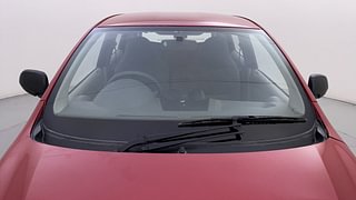 Used 2015 Datsun GO [2014-2019] T Petrol Manual exterior FRONT WINDSHIELD VIEW