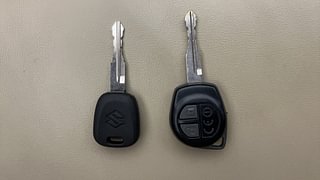 Used 2017 Maruti Suzuki Ciaz [2014-2017] VDi+ SHVS Diesel Manual extra CAR KEY VIEW
