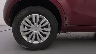 Used 2014 Maruti Suzuki Ritz [2012-2017] Vxi Petrol Manual tyres RIGHT REAR TYRE RIM VIEW