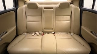 Used 2015 Honda City [2014-2017] VX (O) MT Petrol Manual interior REAR SEAT CONDITION VIEW