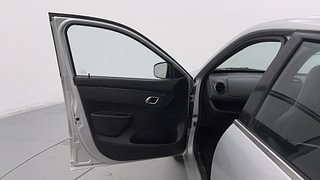 Used 2020 Renault Kwid [2015-2019] 1.0 RXT AMT Opt Petrol Automatic interior LEFT FRONT DOOR OPEN VIEW