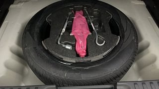 Used 2022 maruti-suzuki Vitara Brezza VXi Petrol Manual tyres SPARE TYRE VIEW