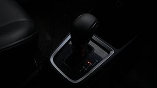 Used 2019 Maruti Suzuki Swift [2017-2021] VXI AMT Petrol Automatic interior GEAR  KNOB VIEW