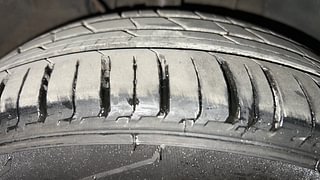 Used 2017 Tata Tigor [2017-2020] Revotron XZ(O) Petrol Manual tyres LEFT FRONT TYRE TREAD VIEW
