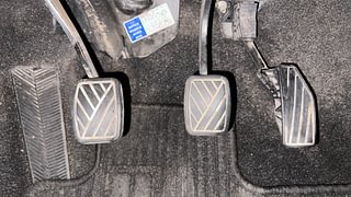 Used 2022 Maruti Suzuki Baleno [2019-2022] Zeta Petrol Petrol Manual interior PEDALS VIEW